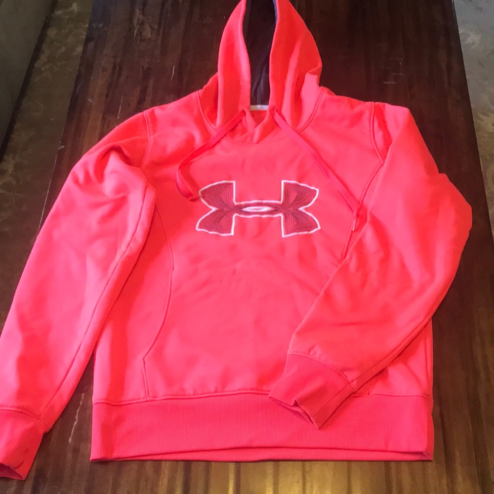 Under amour sweat shirt